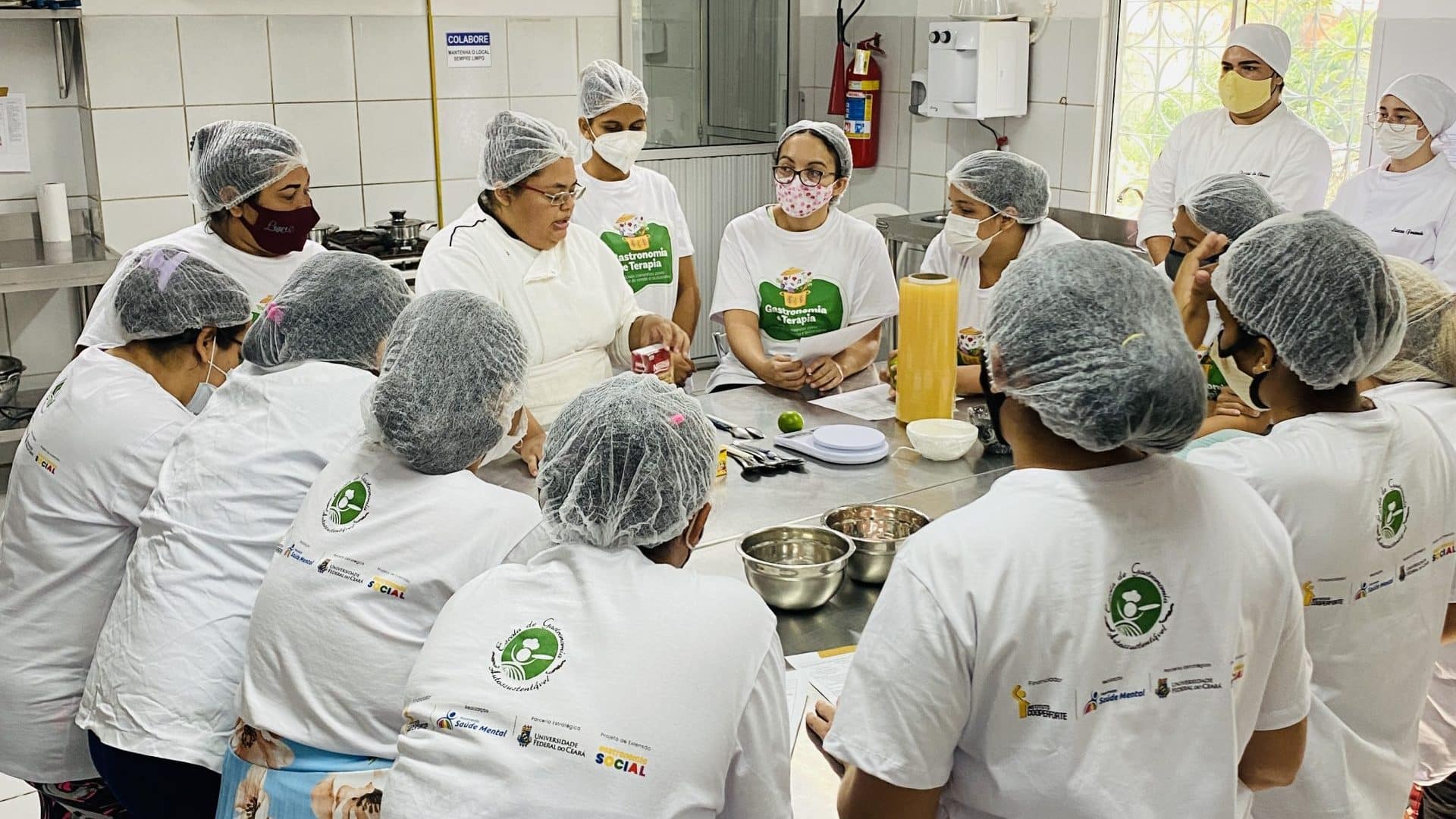 Brincar de comidinha: para além de uma brincadeira, um ato de amor e cuidado